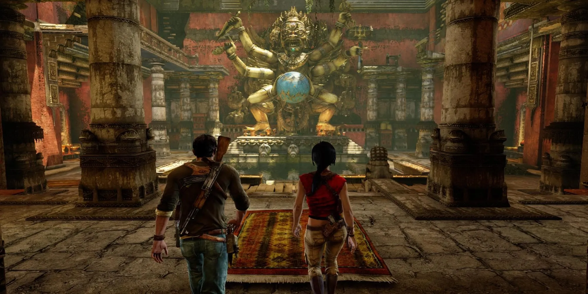 ناتان و کلویی در حال قدم زدن به معبد در Uncharted 2 Among Thieves